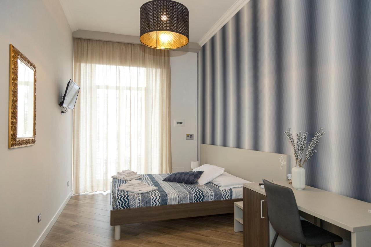 Garibaldi Rooms Naples Luaran gambar
