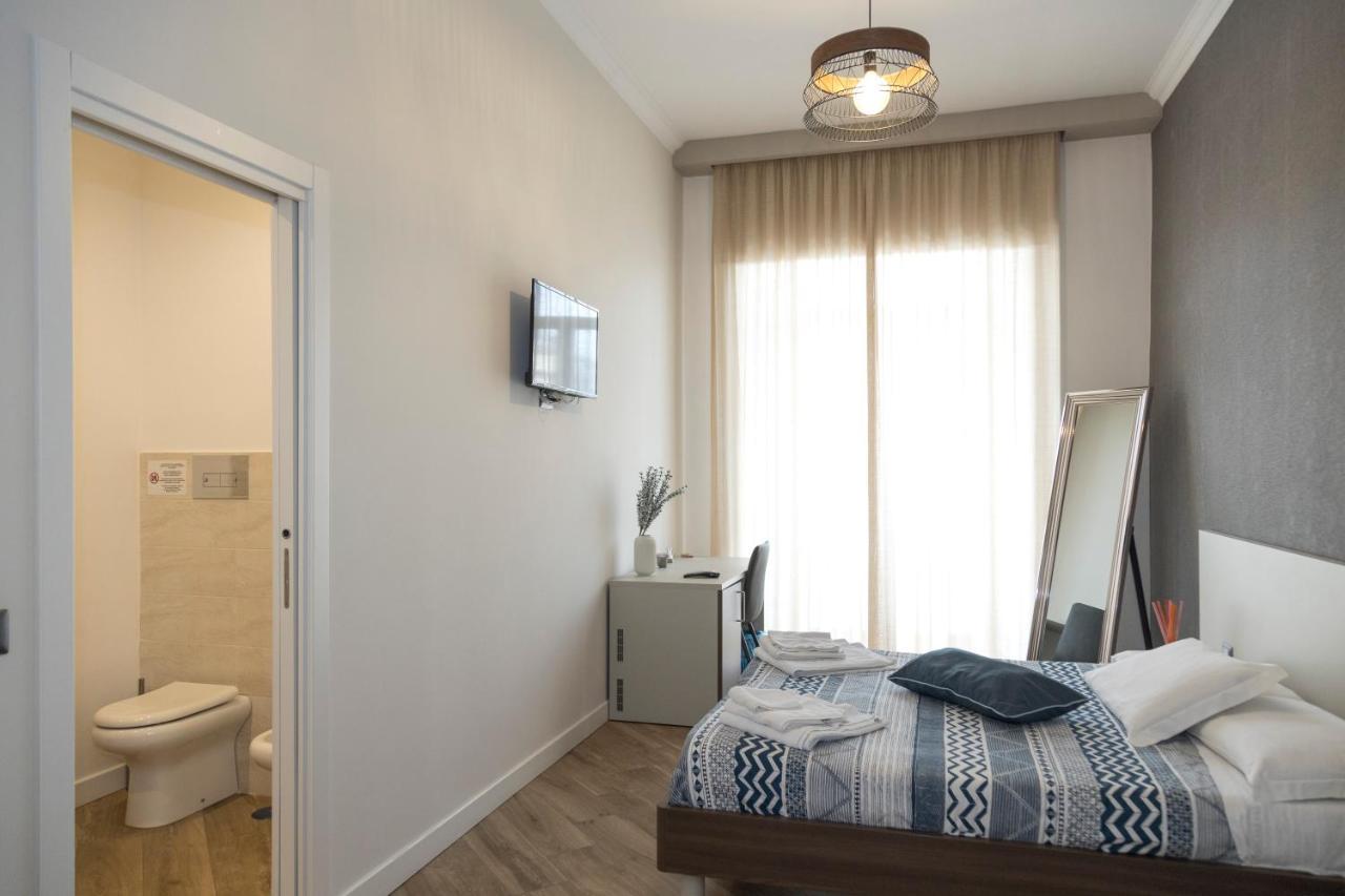 Garibaldi Rooms Naples Luaran gambar