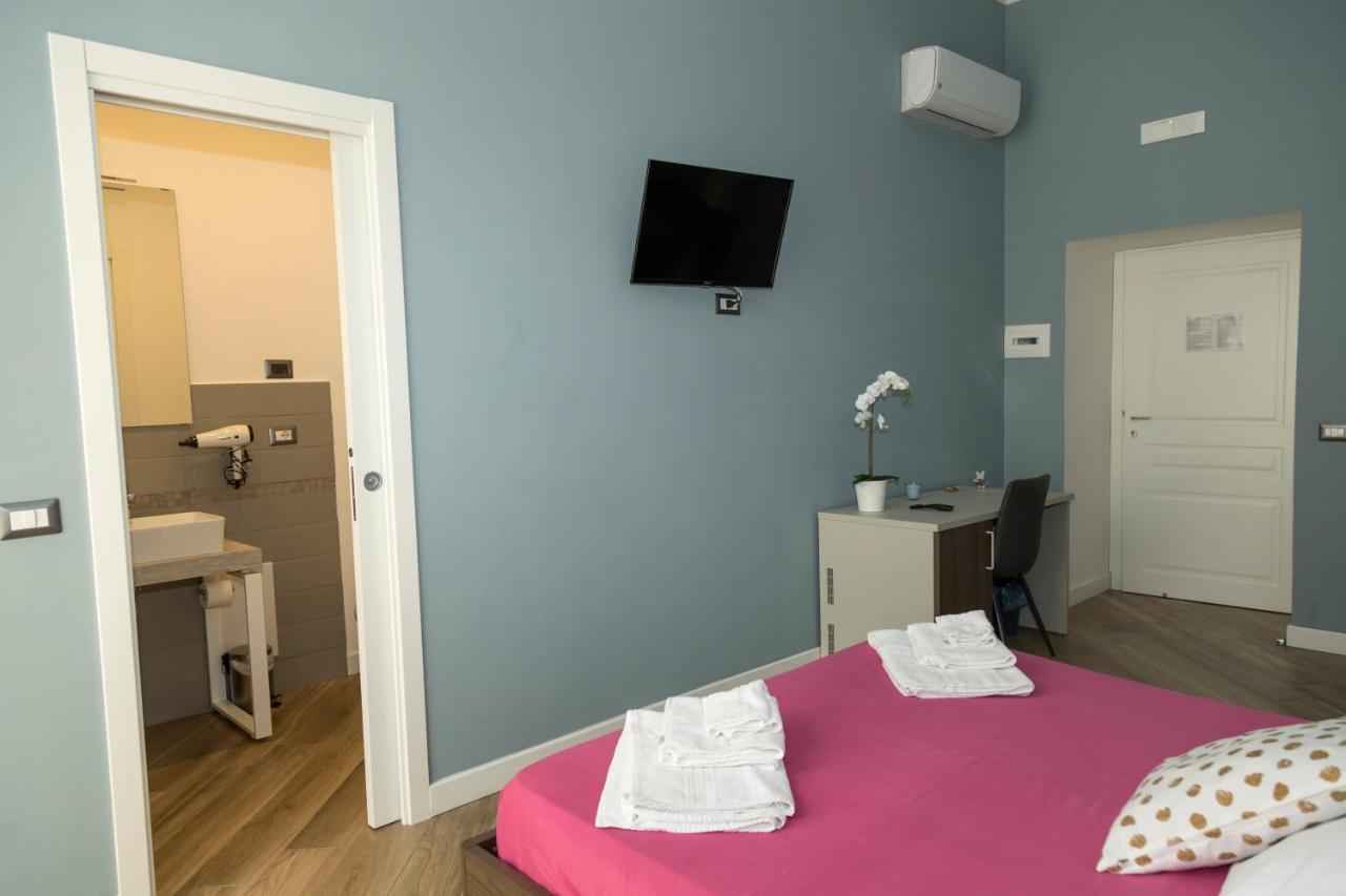 Garibaldi Rooms Naples Luaran gambar