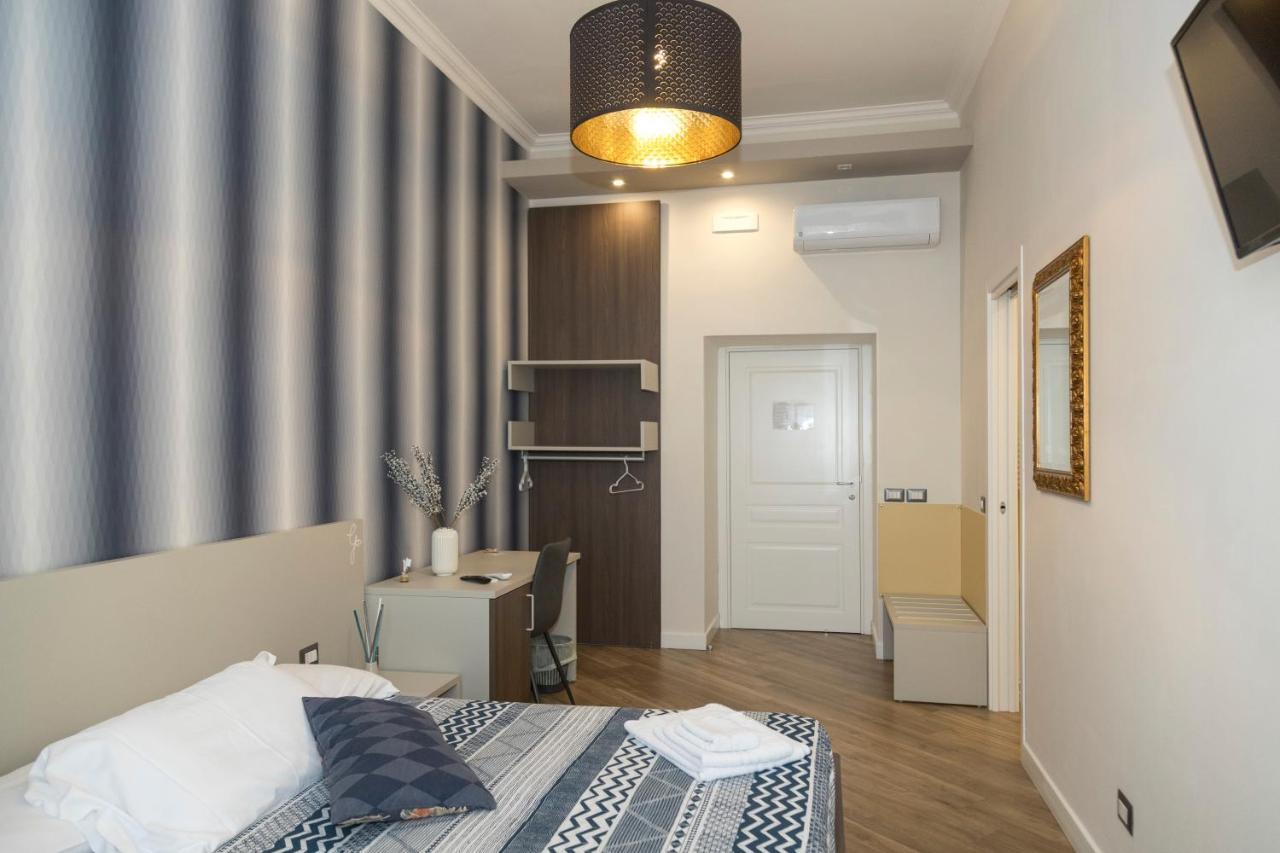 Garibaldi Rooms Naples Luaran gambar