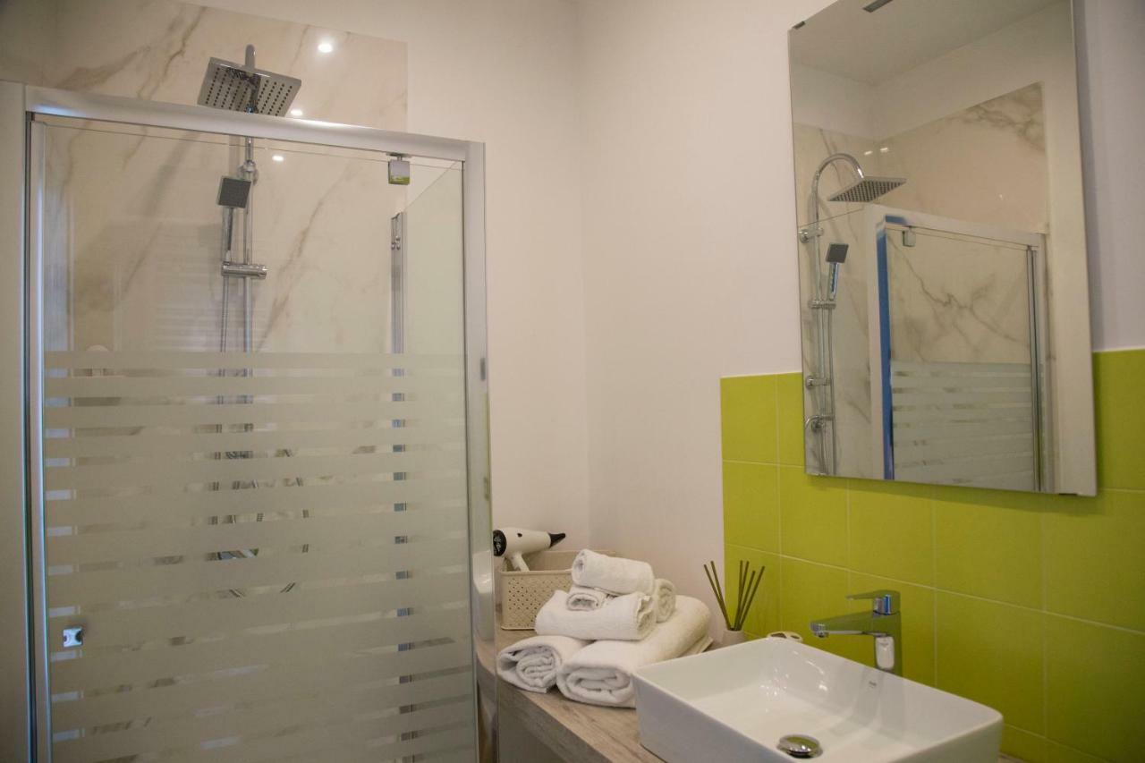 Garibaldi Rooms Naples Luaran gambar